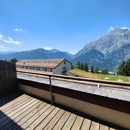 Hostdomus - Sansicario C 14 Apartament *